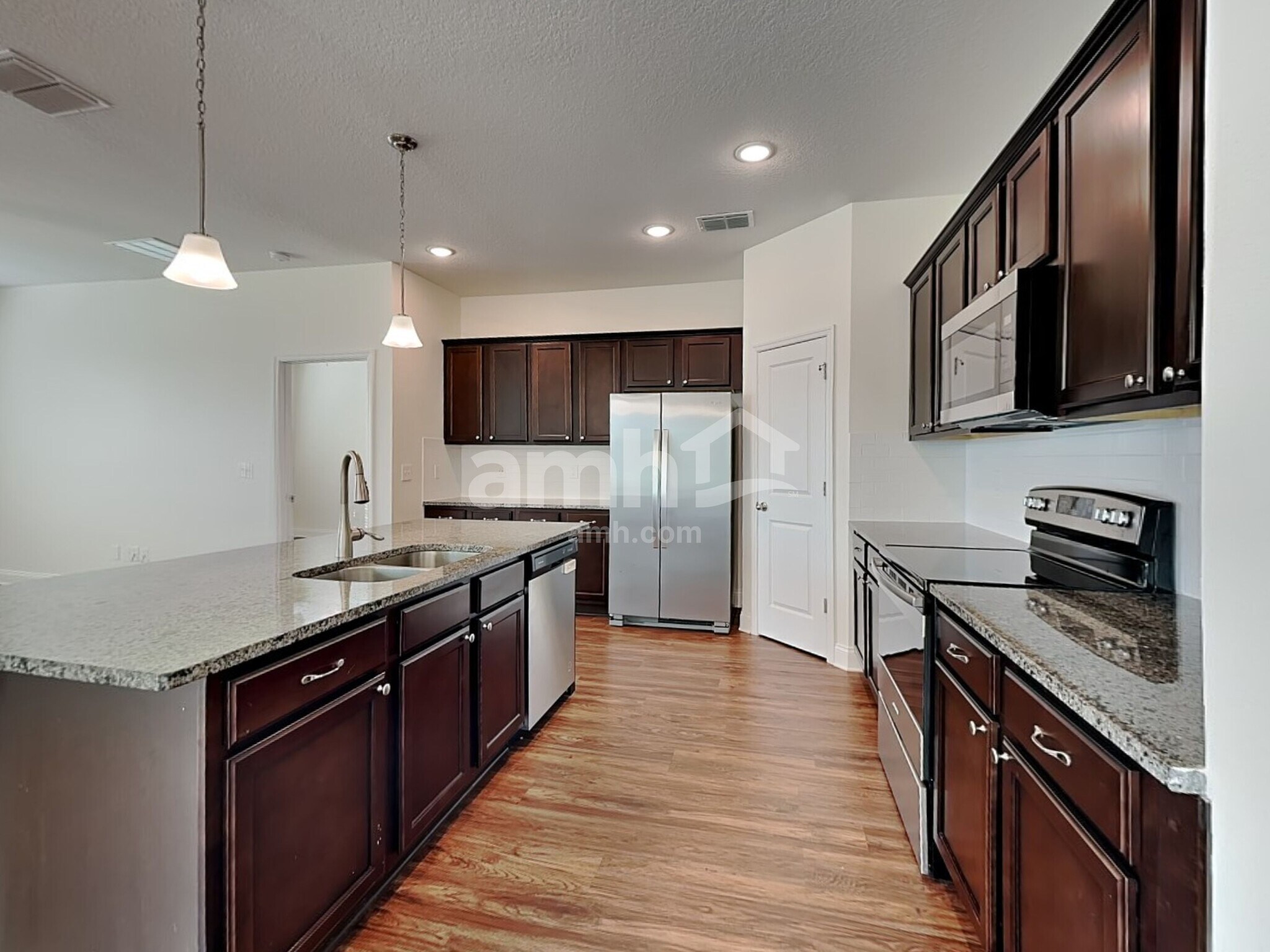 Building Photo - 2470 Ixora Ct