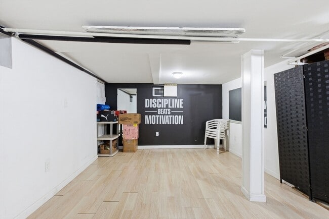 Building Photo - 14 Mt Pleasant St