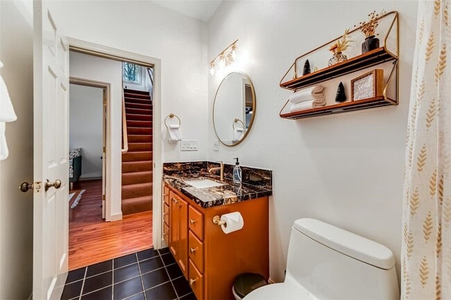 Building Photo - 1069 Berne Dr