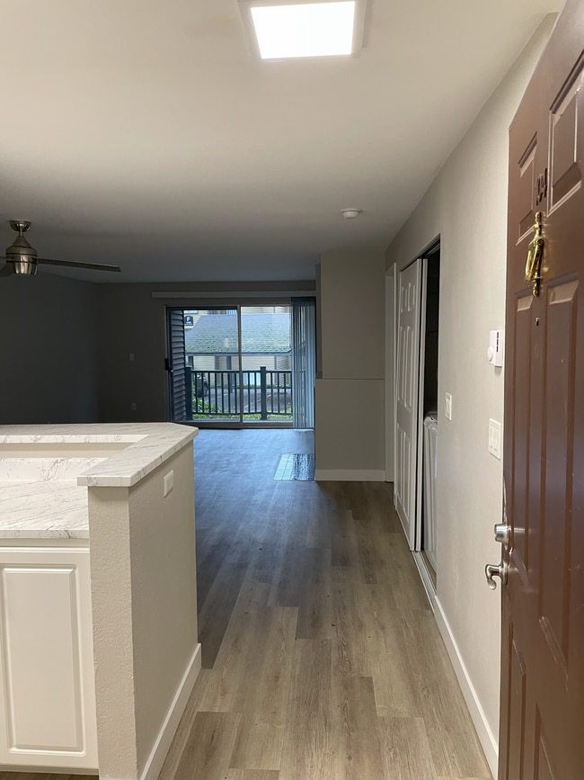Floorplan - Redmond Park Apts