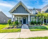 Building Photo - 12623 Needlepoint Dr