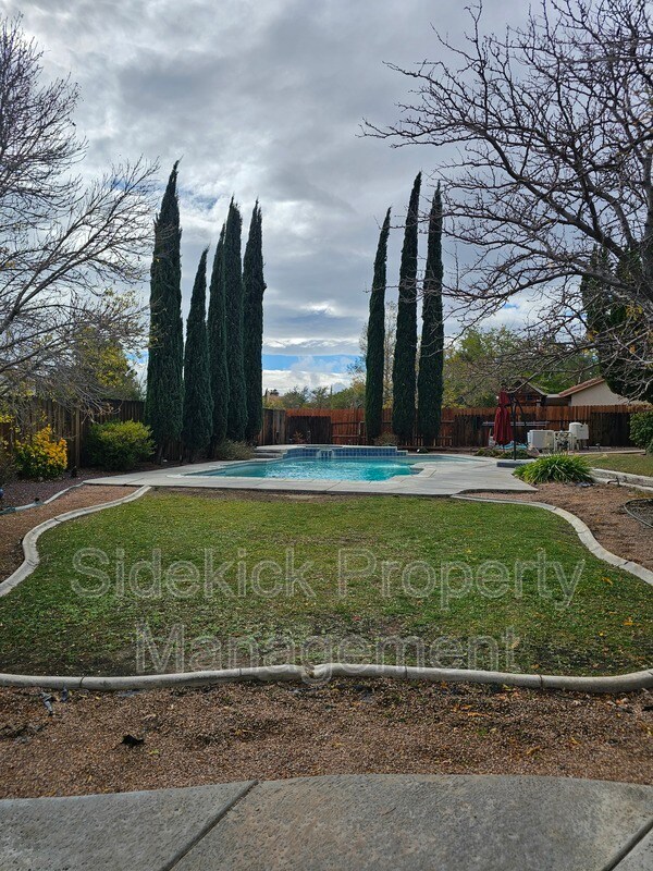 Building Photo - 15775 Cheyenne St