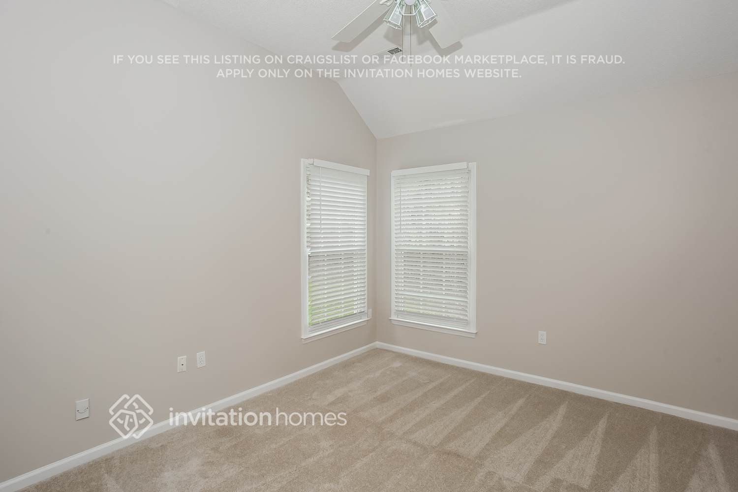 Building Photo - 15708 Berryfield St