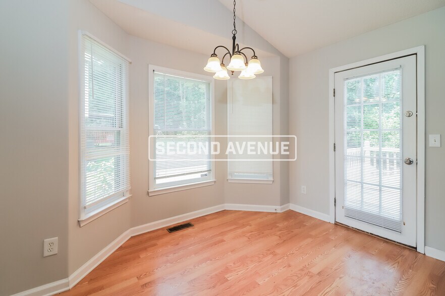 Building Photo - 100 Villa Rosa Dr