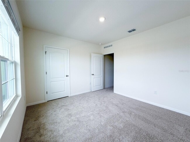 Building Photo - 2054 Tay Wes Dr