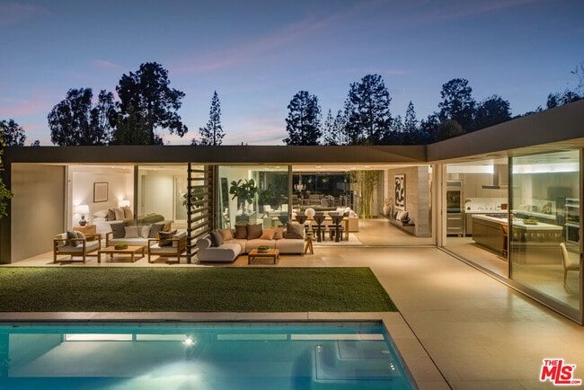 Building Photo - 1166 Angelo Dr