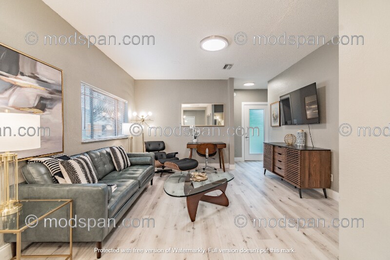 Building Photo - 1801 31st Ave N