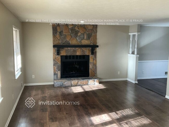 Building Photo - 5037 Dekalb Way