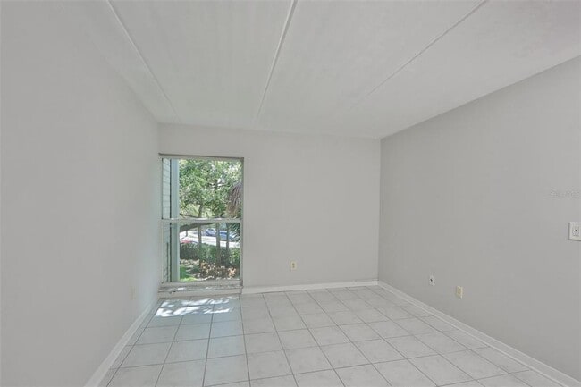 Building Photo - 3325 Bayshore Blvd