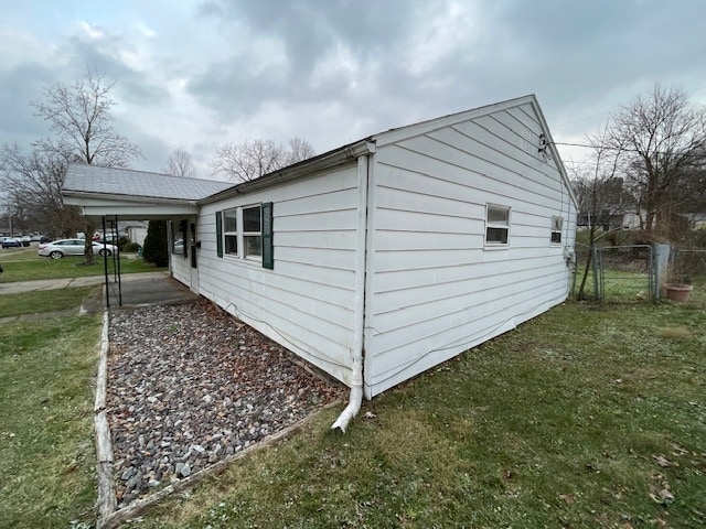 Building Photo - 924 E Chippewa Ave