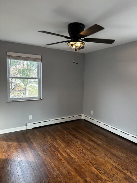 Building Photo - 7524 Montgomery Rd