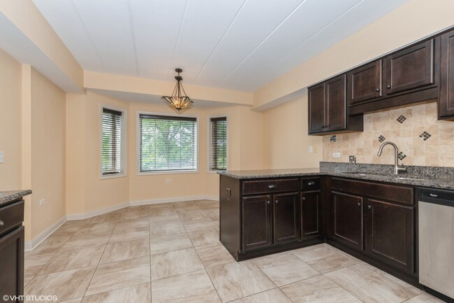 Building Photo - 14130 Sheffield Dr
