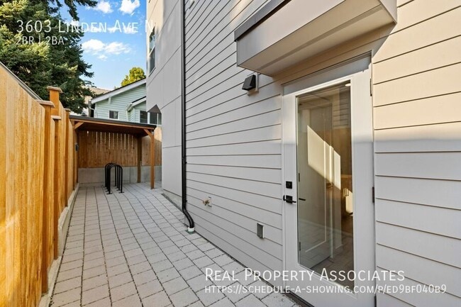 Building Photo - 3603 Linden Ave N