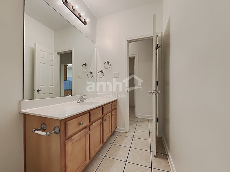 Building Photo - 1285 Macon Hall Rd