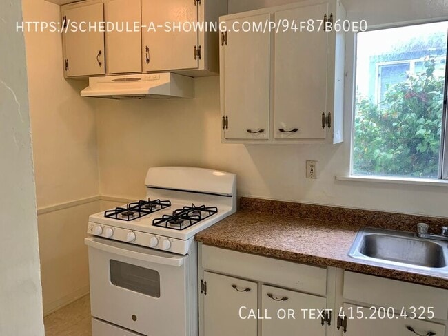 Building Photo - Charming One Bedroom Near NPS