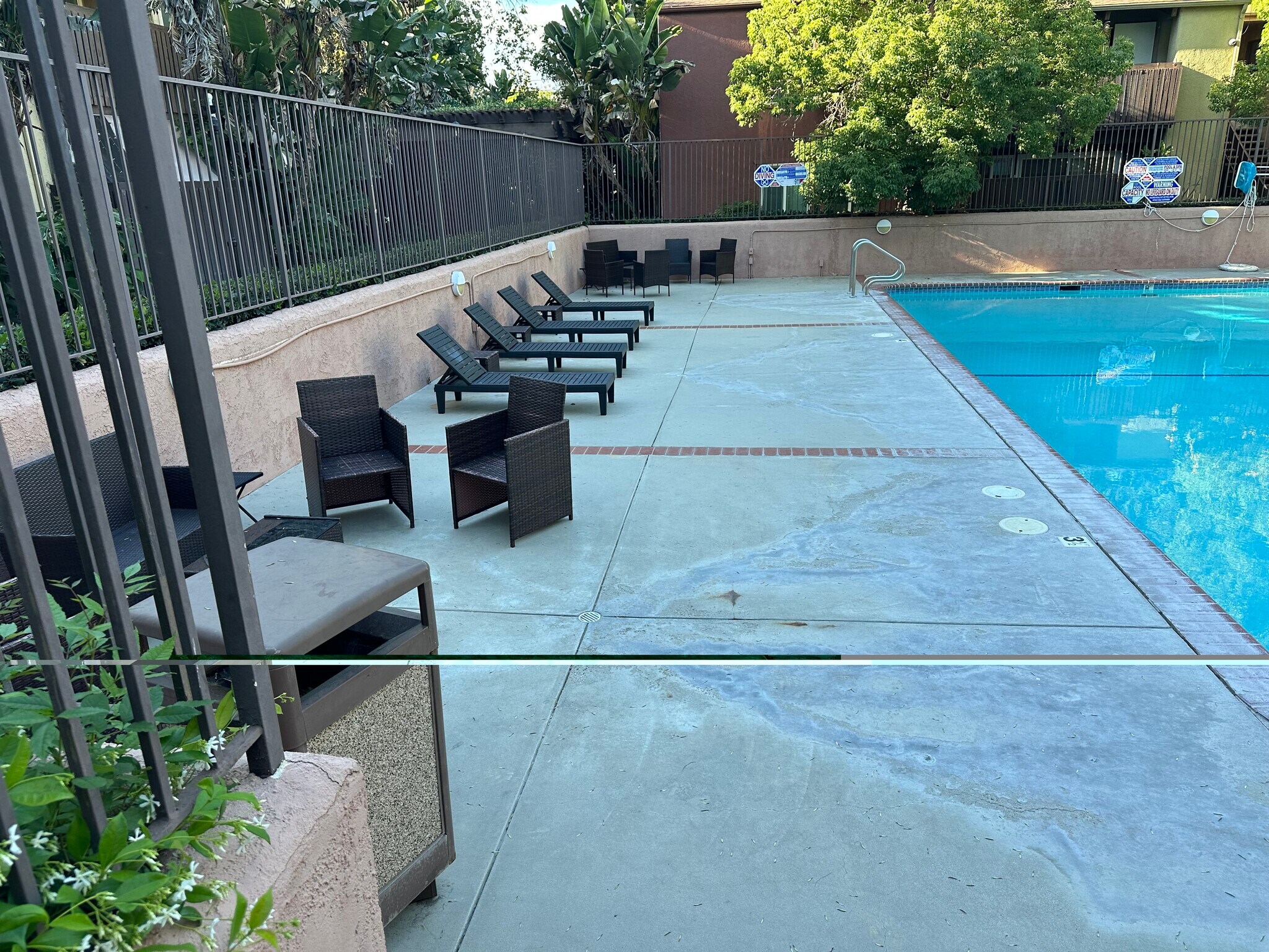 Building Photo - 18350 Hatteras St