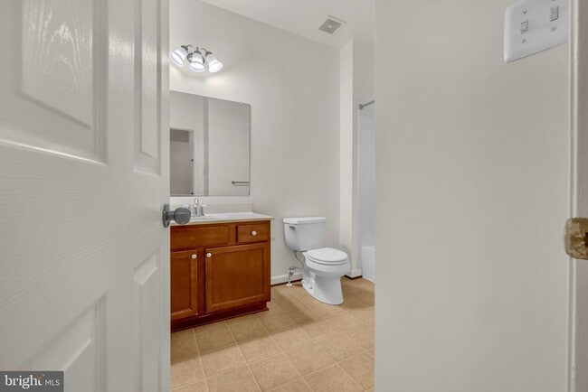 Building Photo - 8222 Morris Pl