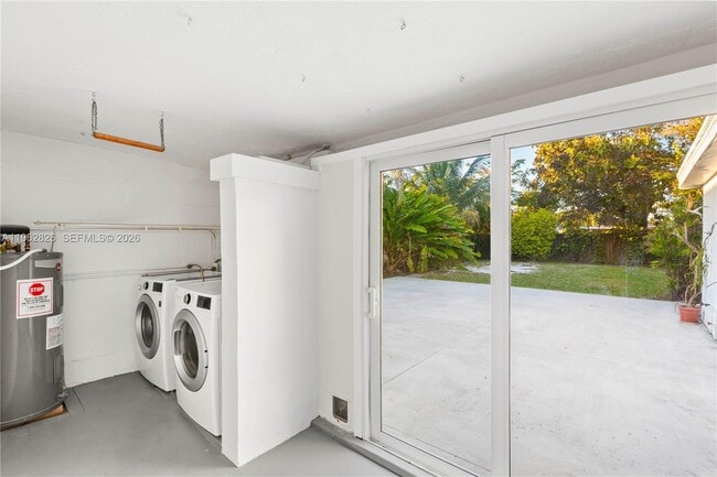 Building Photo - 6365 SW 33rd St