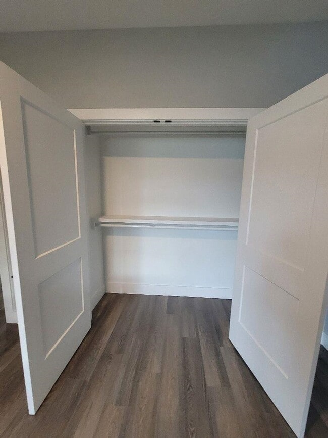 Building Photo - 516 June Bug Ct