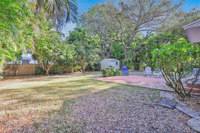 Building Photo - 5111 SW 73rd Terrace