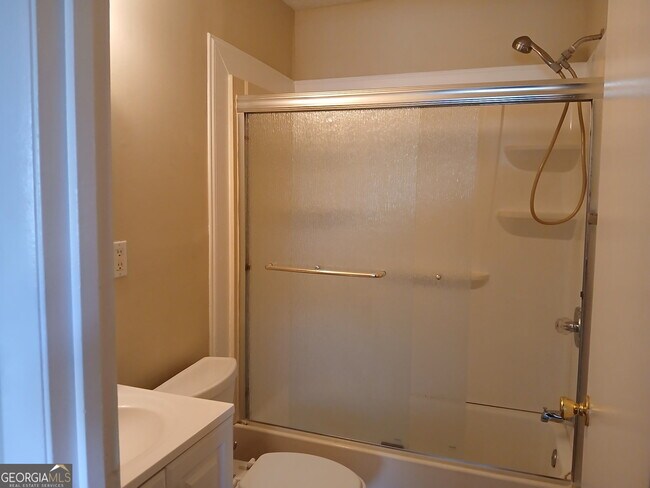 Building Photo - 8247 Spillers Dr SW