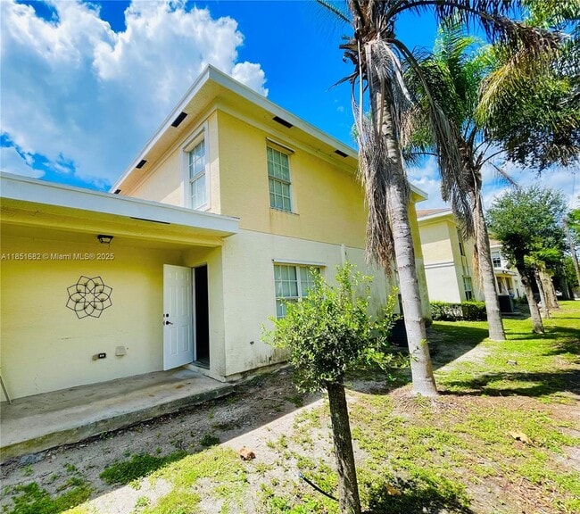 Building Photo - 3829 Dove Landing Rd