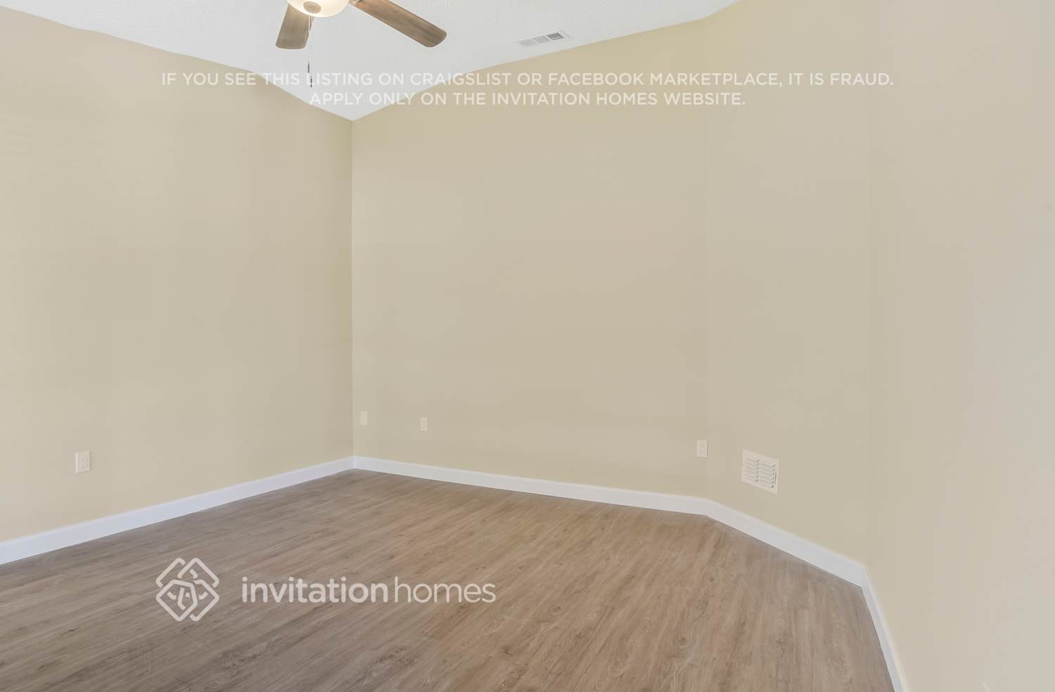 Building Photo - 170 China Berry Cir
