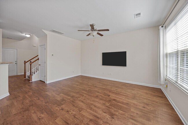 Building Photo - 8988 Cat Tail Pond Rd