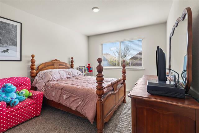 Building Photo - 742 Buttercup Dr