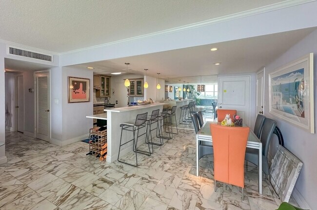 Building Photo - 2600 N Flagler Dr