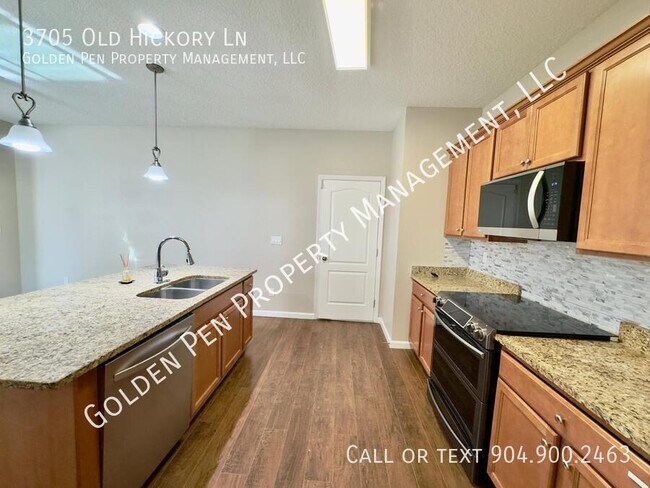 Building Photo - 3705 Old Hickory Ln