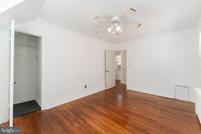 Building Photo - 4700 Southern Ave SE