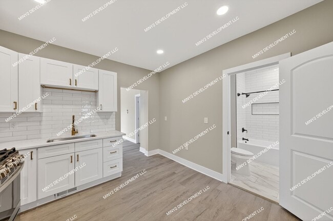 Building Photo - Completely Renovated 4-Bedroom Home in Warren!