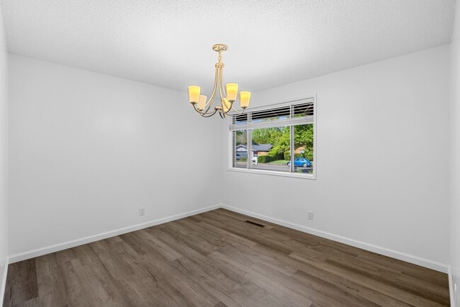Building Photo - 2918 El Dorado Dr