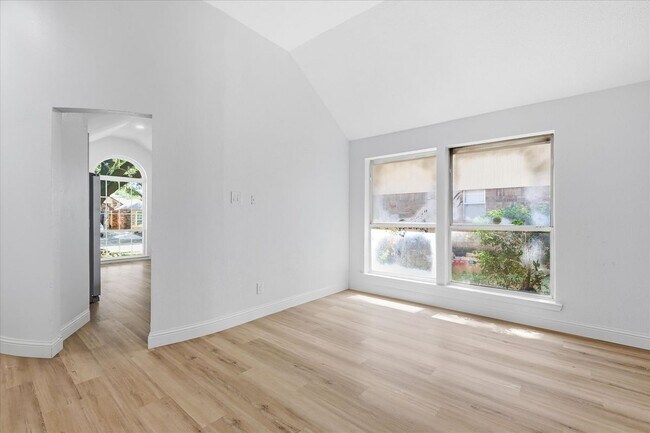 Building Photo - 8812 Sabinas Trail