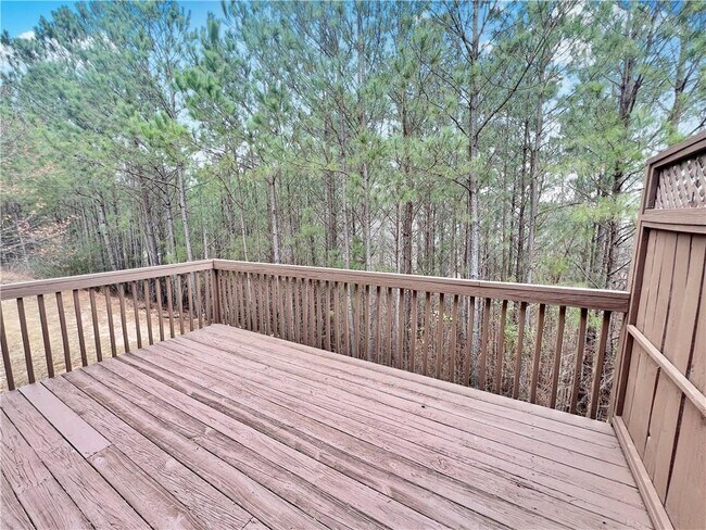 Building Photo - 225 Stone Park Dr