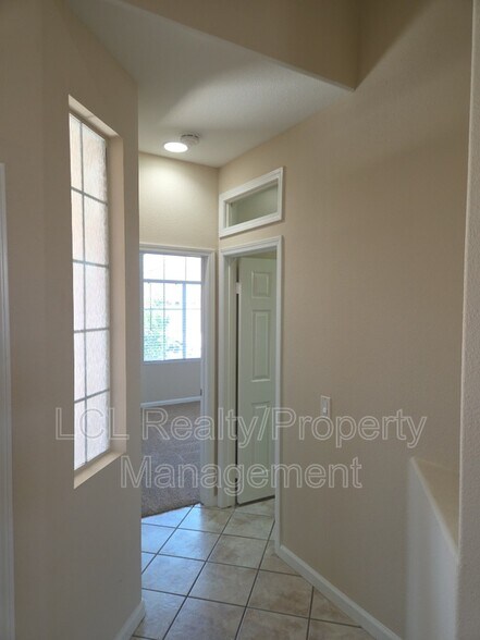 Building Photo - 26858 China Dr