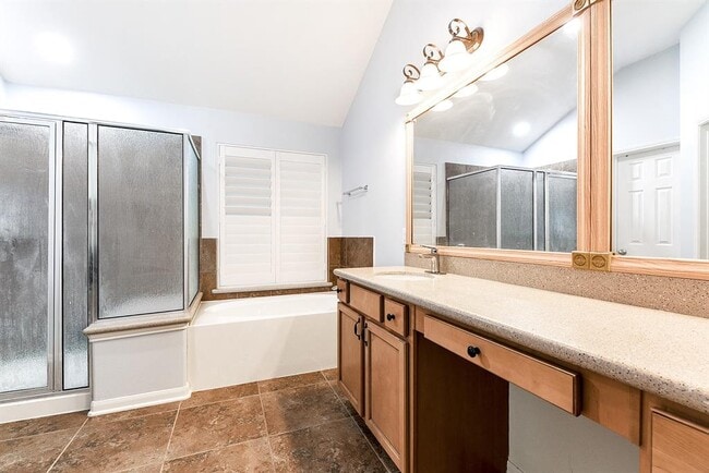 Building Photo - 2911 Fair Chase Dr