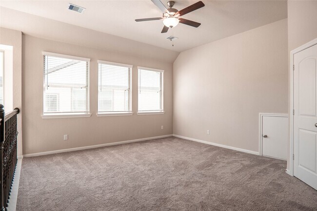 Building Photo - 16119 Northern Cardinal Ln