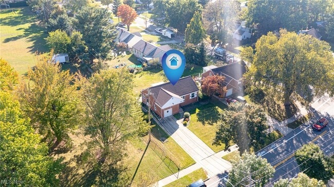 Building Photo - 4880 Anderson Rd