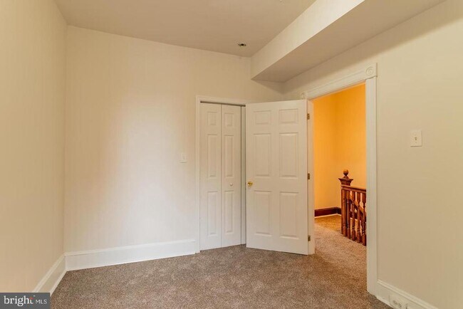 Building Photo - 1459 Chapin St NW