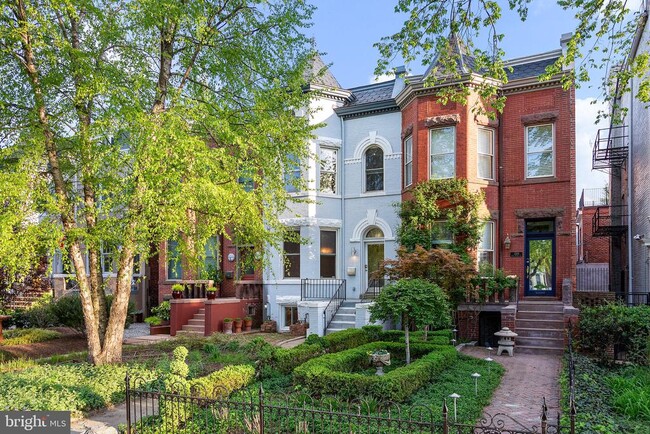 Building Photo - 1311 East Capitol St SE