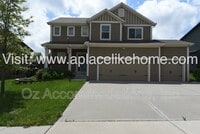 Building Photo - 3624 SW Windsong Dr
