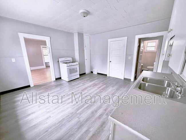 Building Photo - 6714 Worley Ave