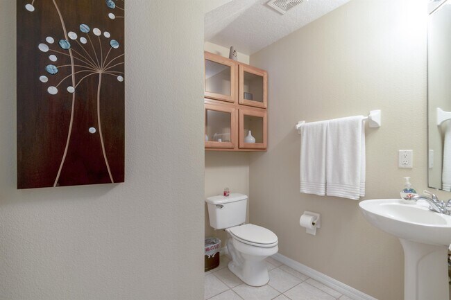 Building Photo - 5145 Marbella Isle Dr