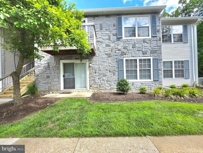 Building Photo - 24 Coral Tree Ct