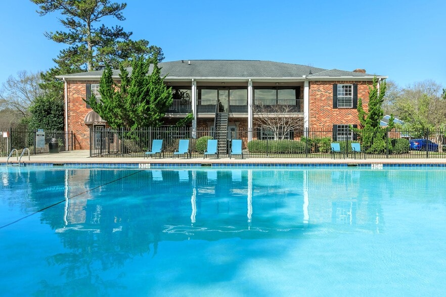 Primary Photo - Village at the Creek Apartments