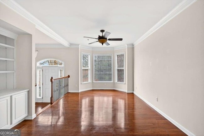 Building Photo - 438 Tioram Ln SE