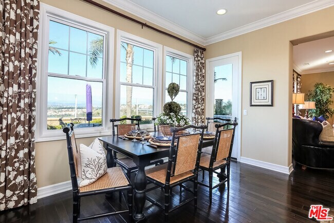 Building Photo - 7391 W Coastal View Dr