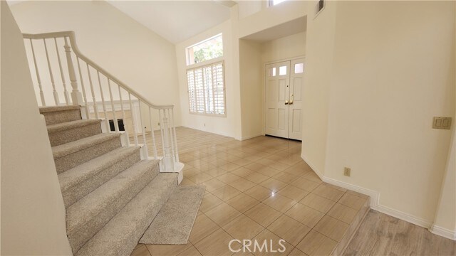 Building Photo - 2162 Ventia